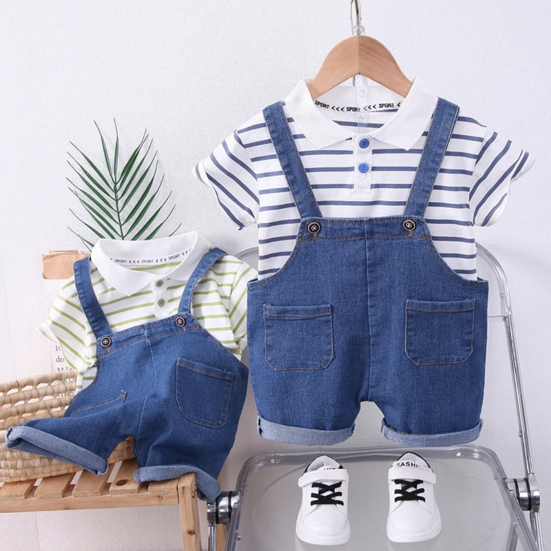 Conjunto de Jardineira e Camiseta Listrada para Meninos - Roupas de Verão 2 Peças | Moda Infantil Universo Dos Pequenos